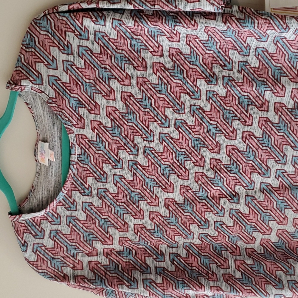 Lularoe Irma XS arrows